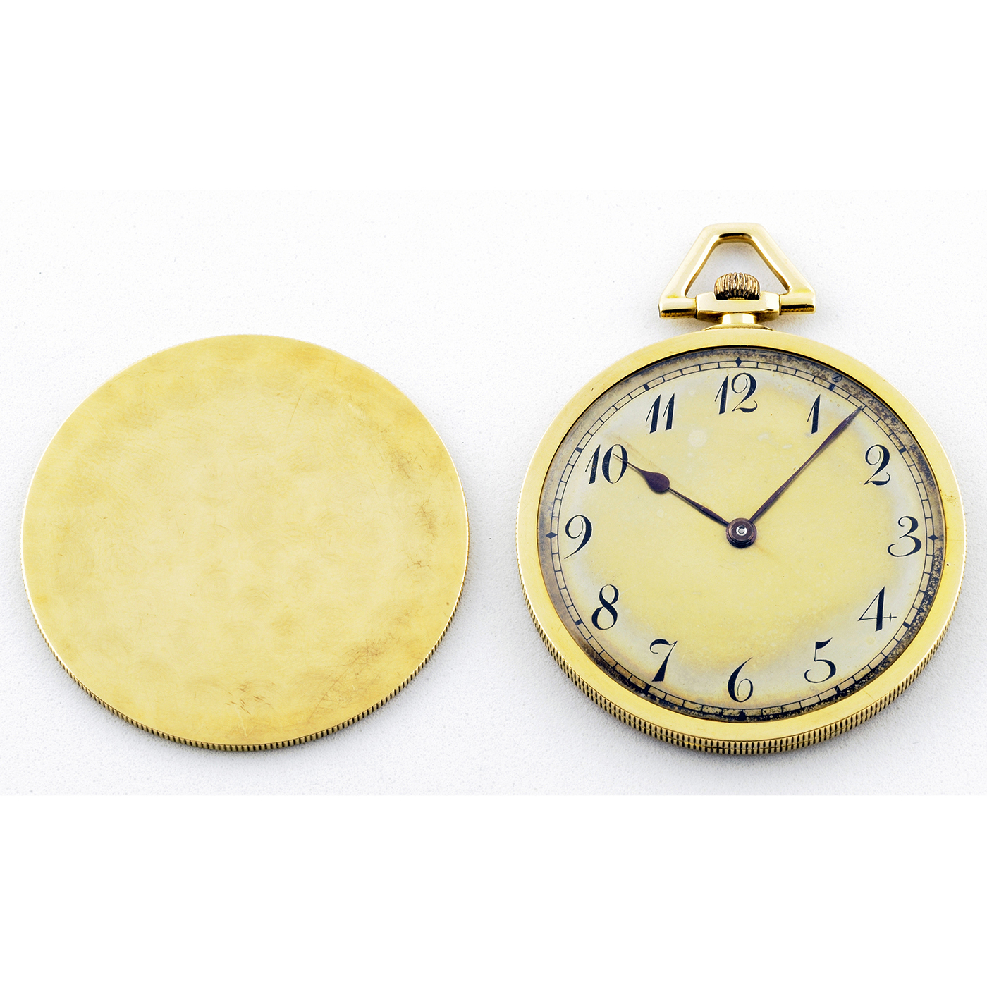 Montre bracelet en or jaune  Yellow gold wristwatch Vers 1875