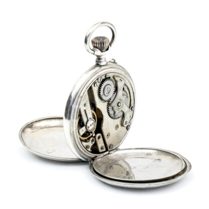 Reloj suizo de Bolsillo, saboneta y remontoir. Plata. Suiza, ca. 1900.