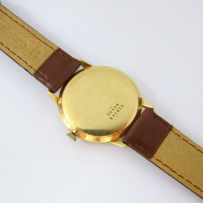 BAUME & MERCIER. Reloj de pulsera para caballero. Oro 18k. Geneve, Suiza, ca. 1960