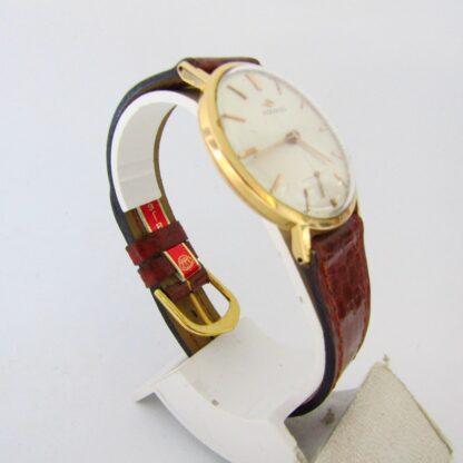 MOVADO. Reloj de pulsera para caballero. Oro 18k. Ca. 1950-1960.